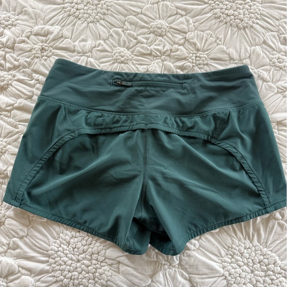 Lululemon Mid Rise Speed Short - Picture 6 of 8
